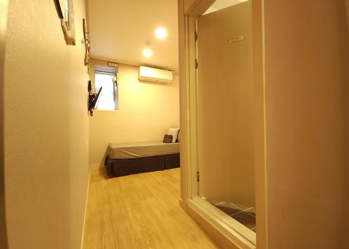 Oyo Myeongdong 1 Hostel *