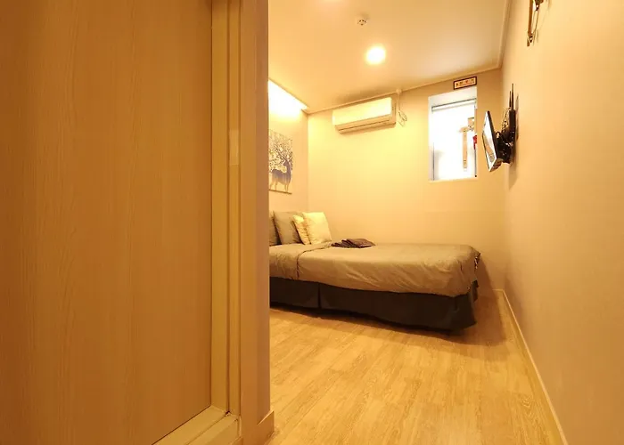 Oyo Hostel Myeongdong 1 Seoul