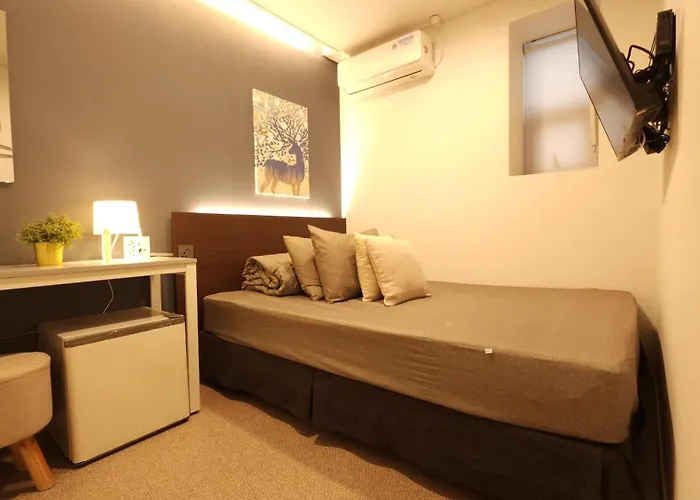 Oyo Hostel Myeongdong 1