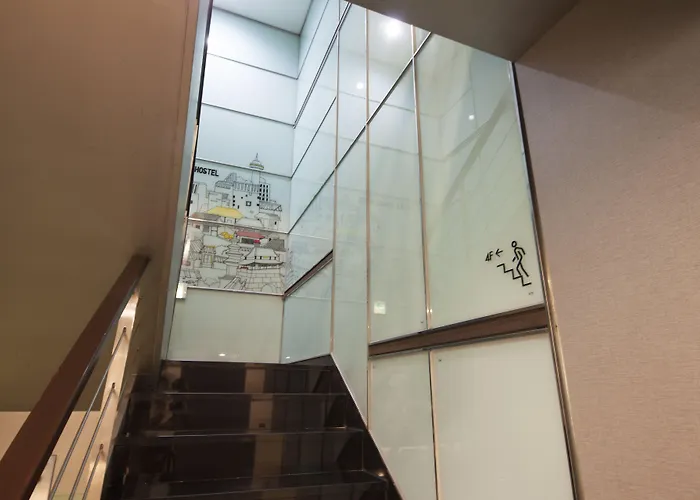 Hostel Oyo Hostel Myeongdong 1 *