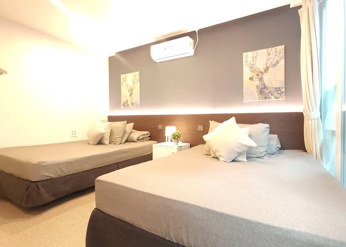 Oyo Hostel Myeongdong 1 *